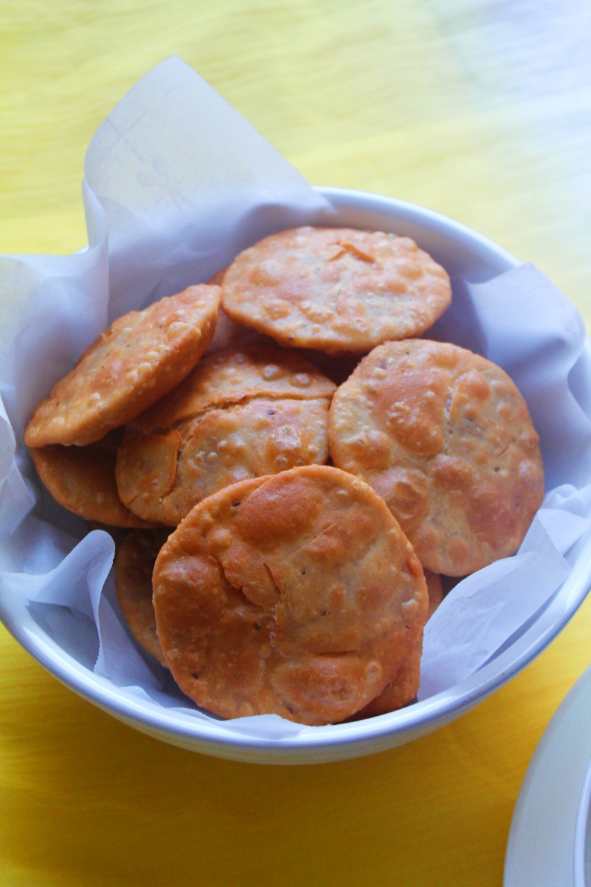 Khasta Poori / Puri / Indian Puffed Fried Bread Living Smart And Healthy