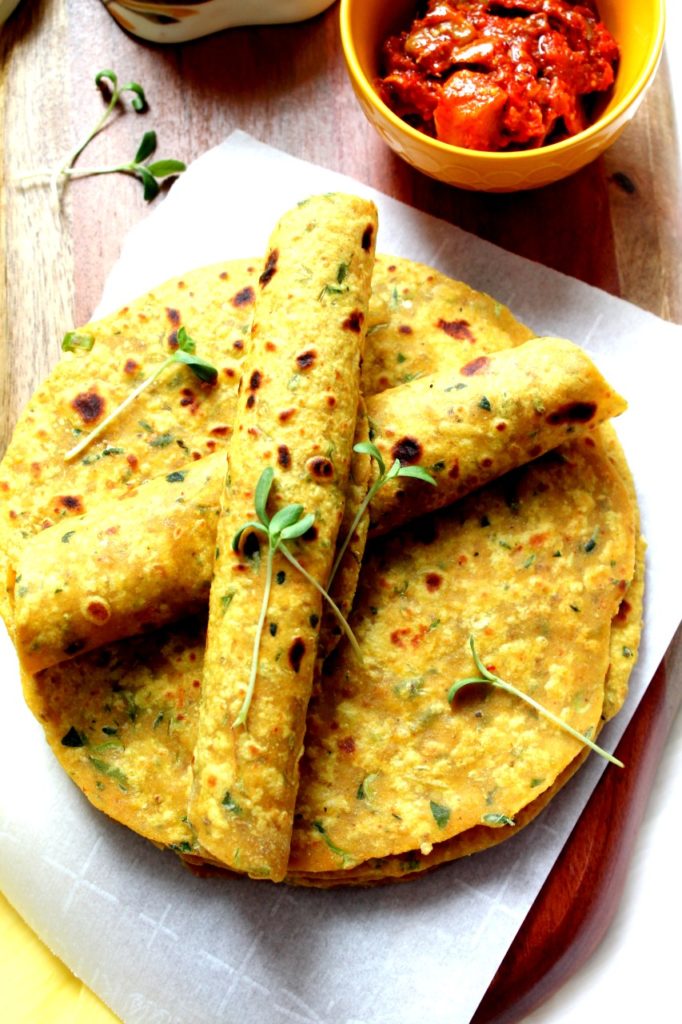 Microgreens Fenugreek Flatbread / Methi Thepla