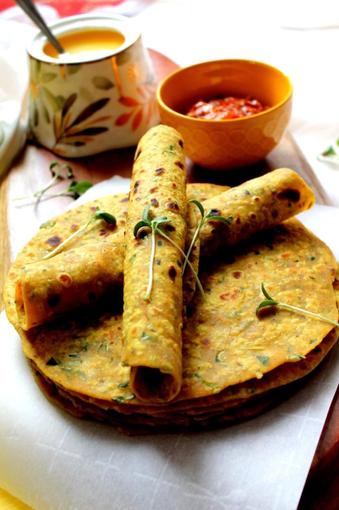 Microgreens Fenugreek Flatbread / Methi Thepla