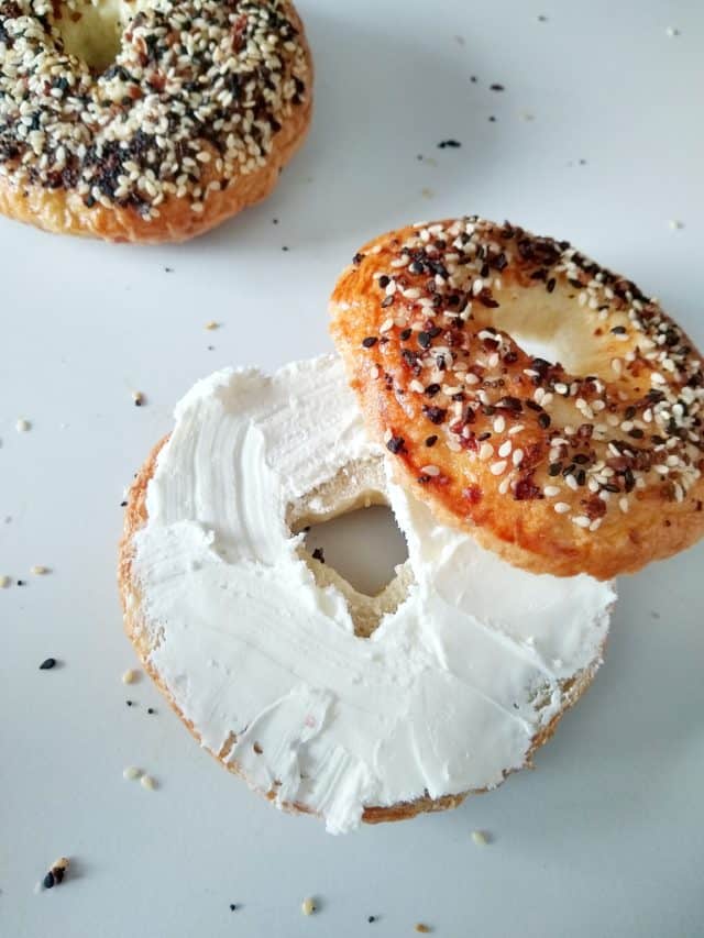 New York Style Bagel - Living Smart And Healthy