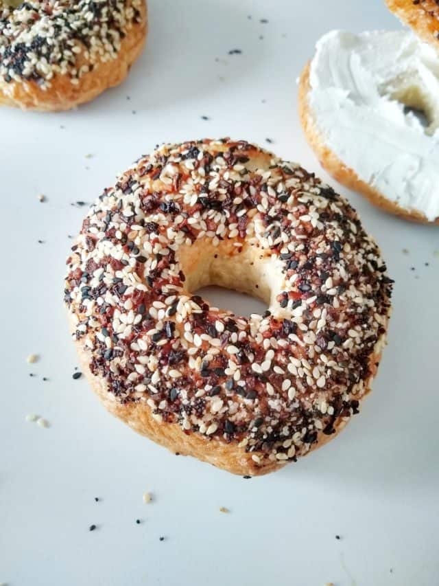 New York Style Bagel - Living Smart And Healthy