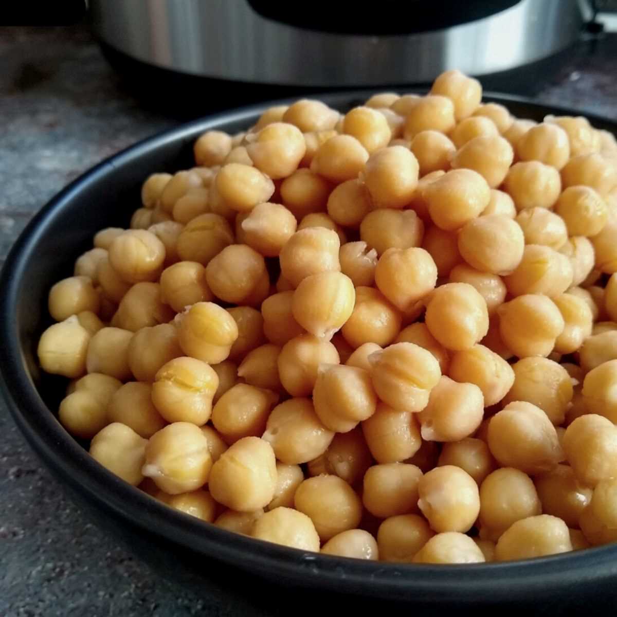 cooking chickpeas