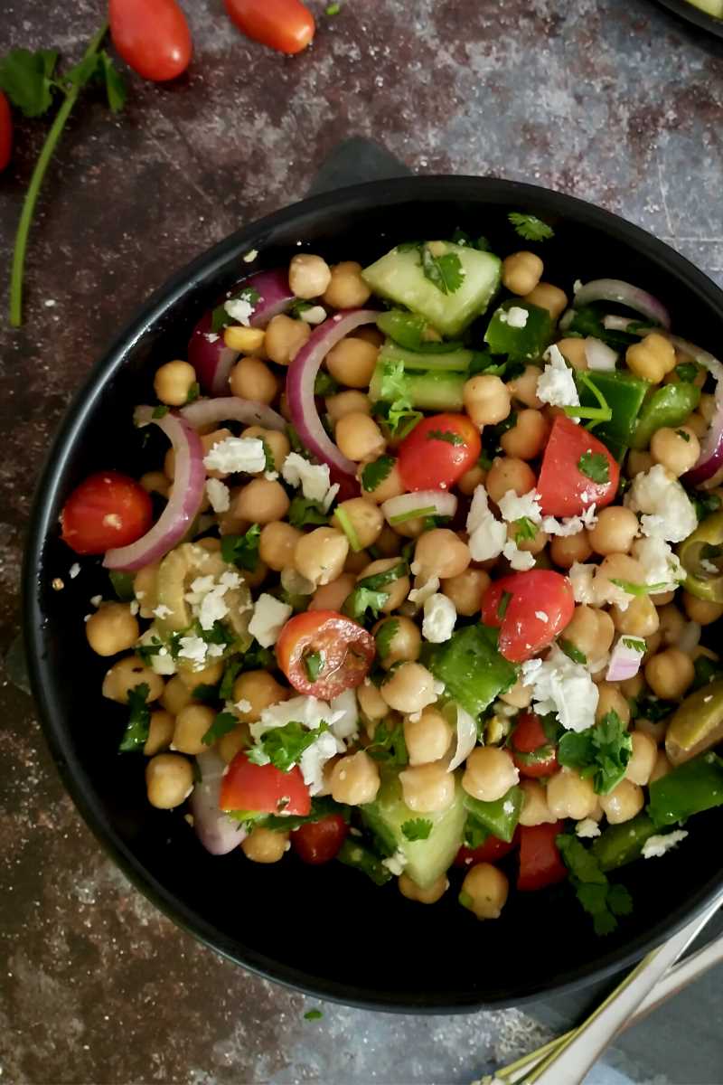 chickpeas mediterranean salad