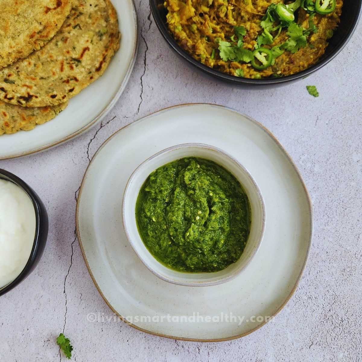 Indian Green Chutney Hare Lehsun Ki Chutney Living Smart And Healthy