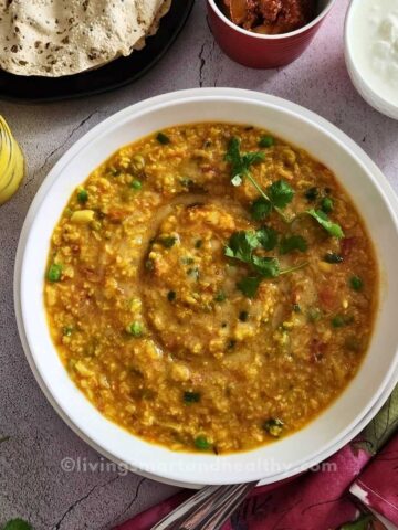 khathiyawadi masala khichdi