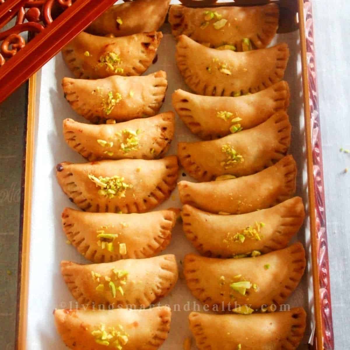 no fry gujiya