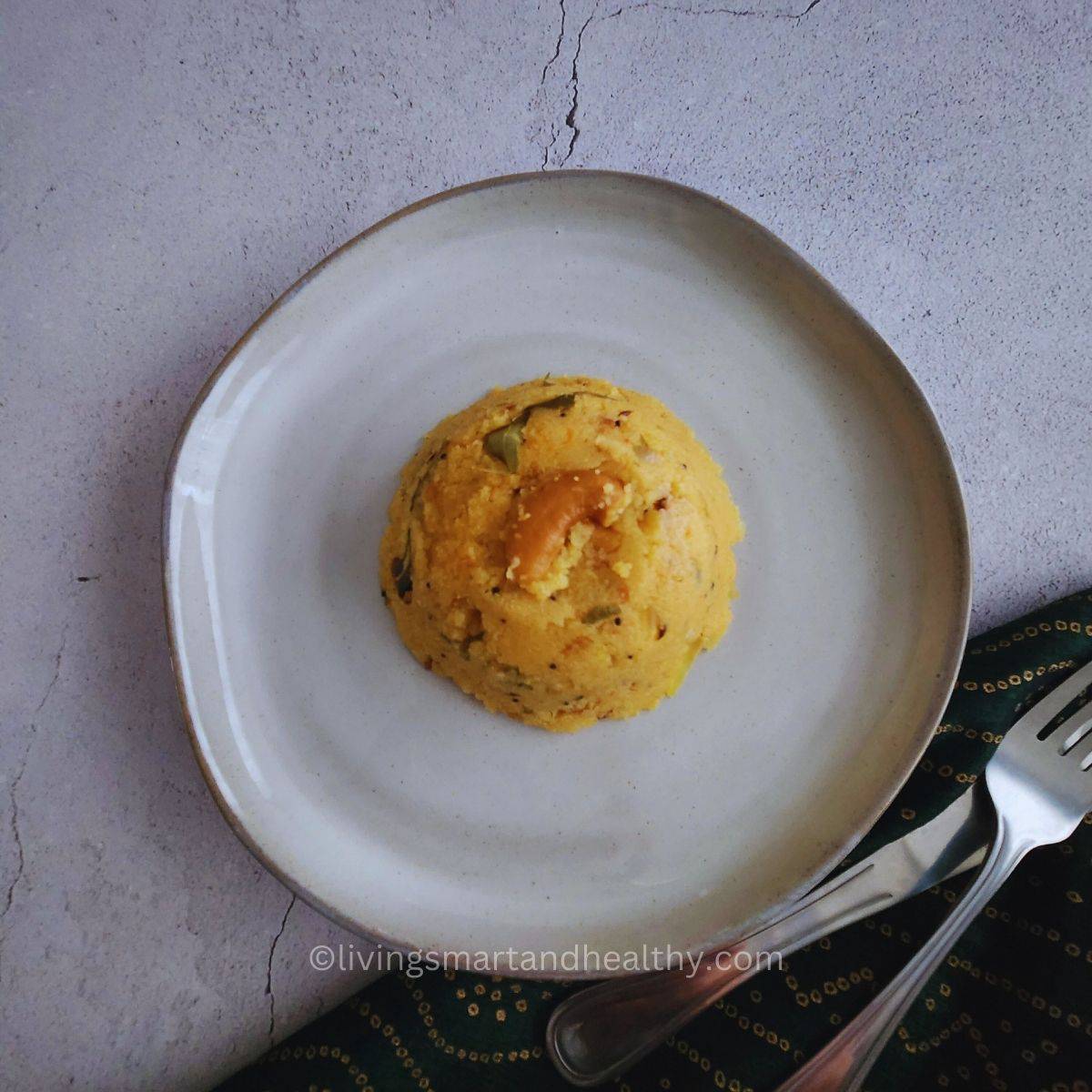 rava upma with tomato
