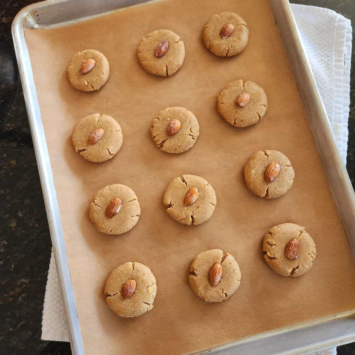 optional garnish almond flour peanut butter cookies	