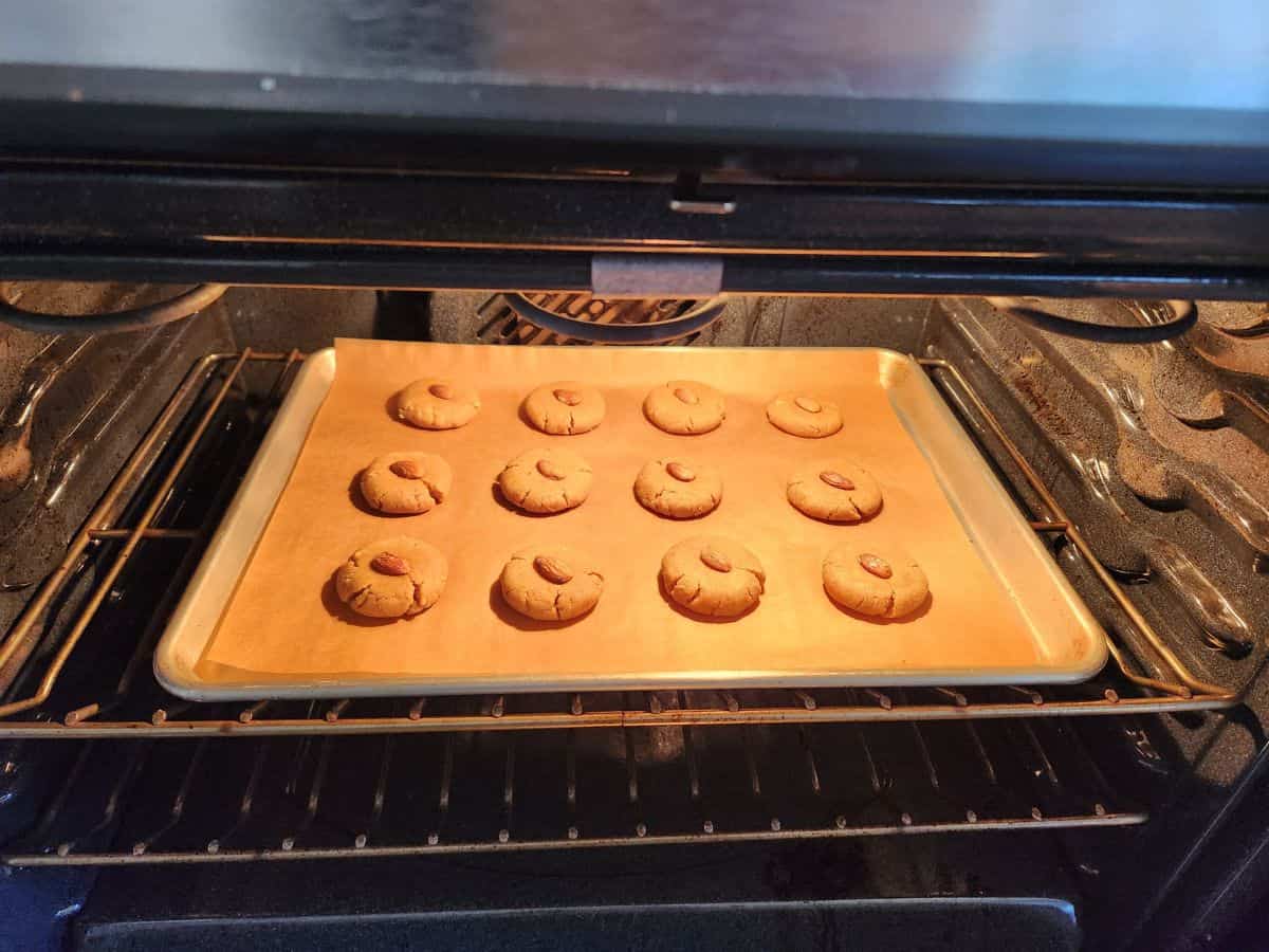bake till almond flour peanut butter cookies edges turn brown