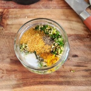 combine the ingredients for green chilli pickle