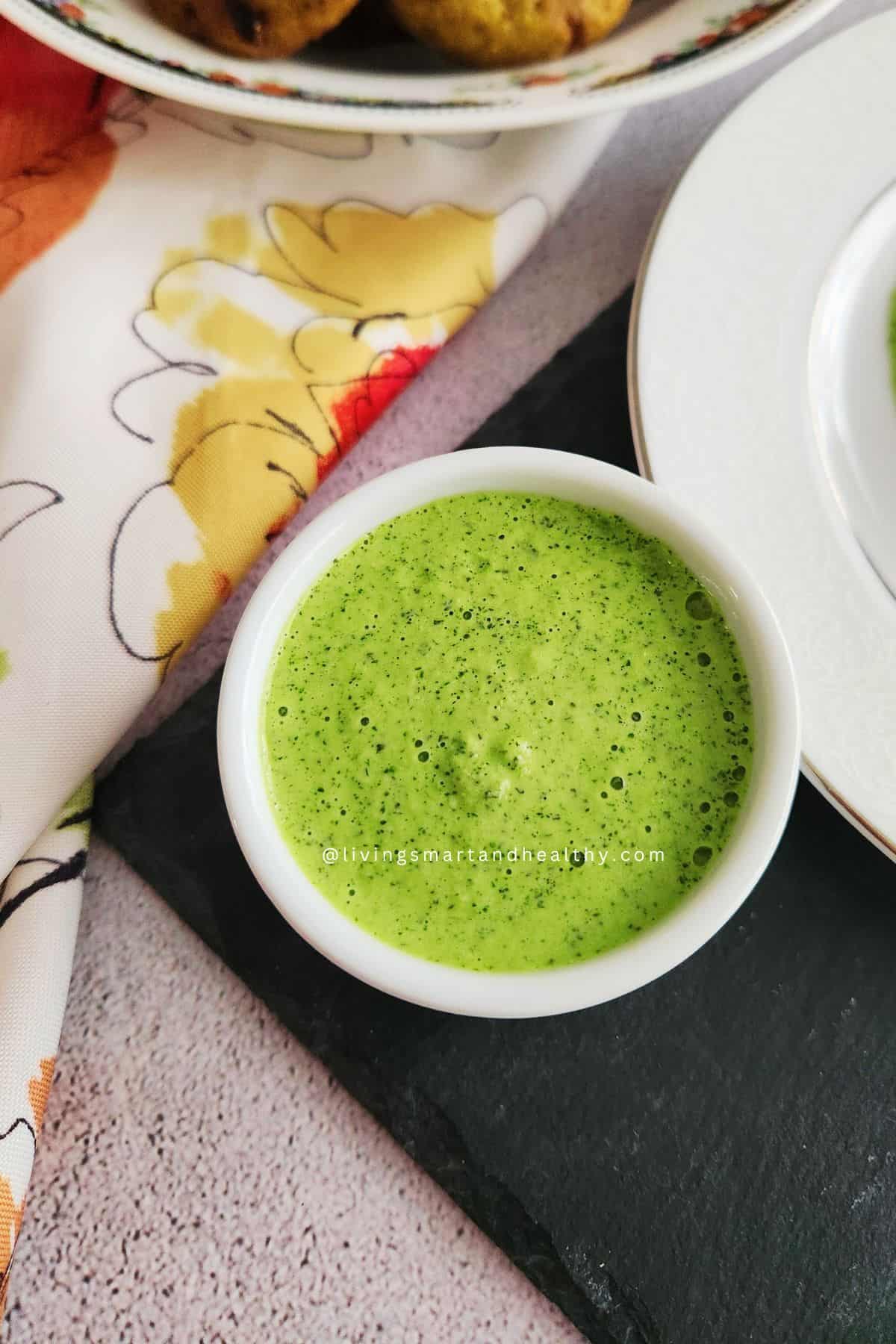 Peanut coriander green chutney made with sendha namak for vrat