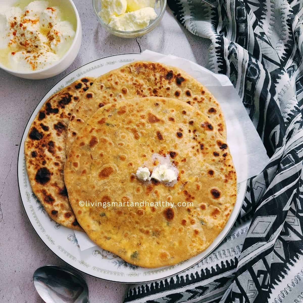 crispy punjabi aloo paratha straight from tawa