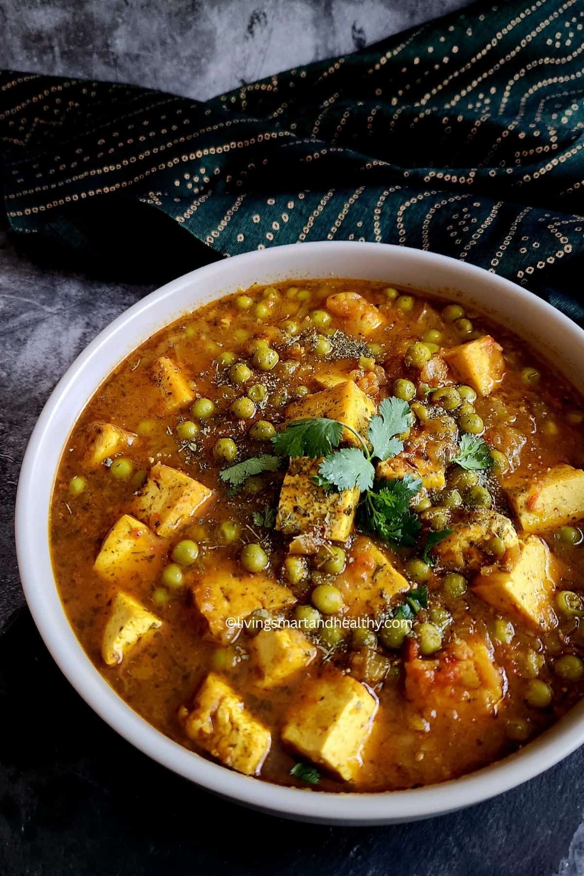 vegan tofu green peas curry - a classic take on matar paneer
