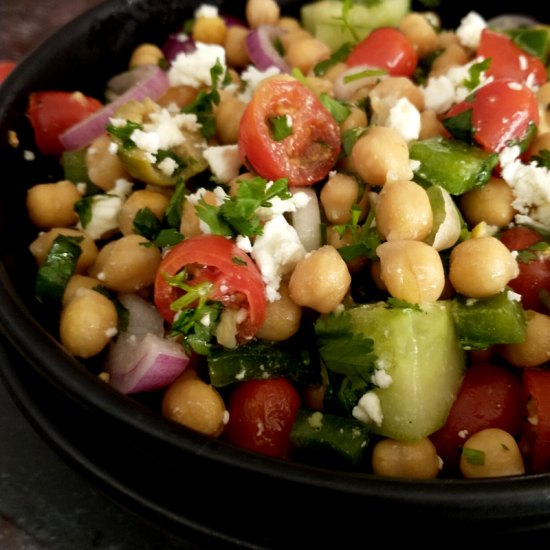 Mediterranean chickpea salad5